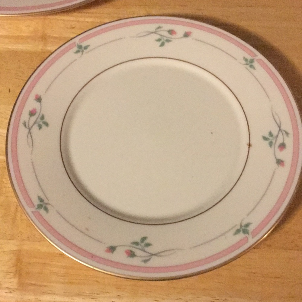 Lenox Rose Manor salad/ dessert plate